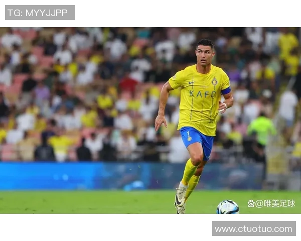 2017年最具影响力的足球巨星成长历程与辉煌成就揭秘