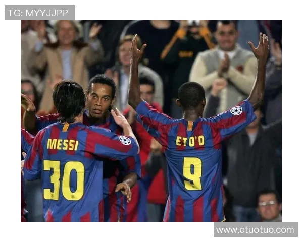 天下足球球星传奇集结展示全球足坛巨星风采与精彩瞬间