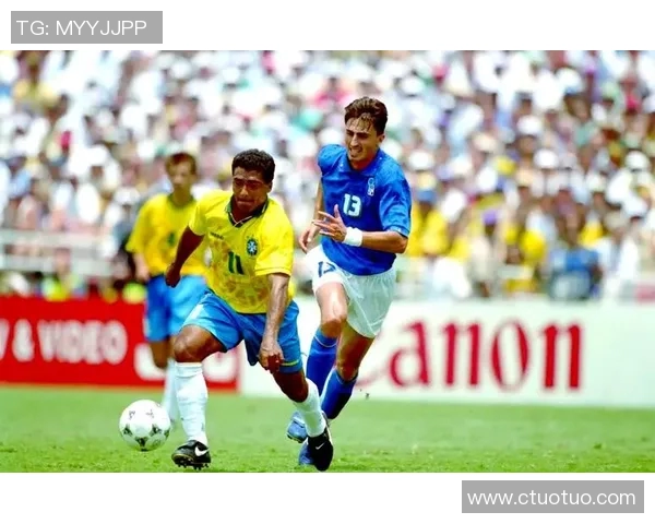 退休足球球星重返赛场展开友谊赛 展现昔日辉煌与传奇对决 退休足球球星重返赛场展开友谊赛 展现昔日辉煌与传奇对决